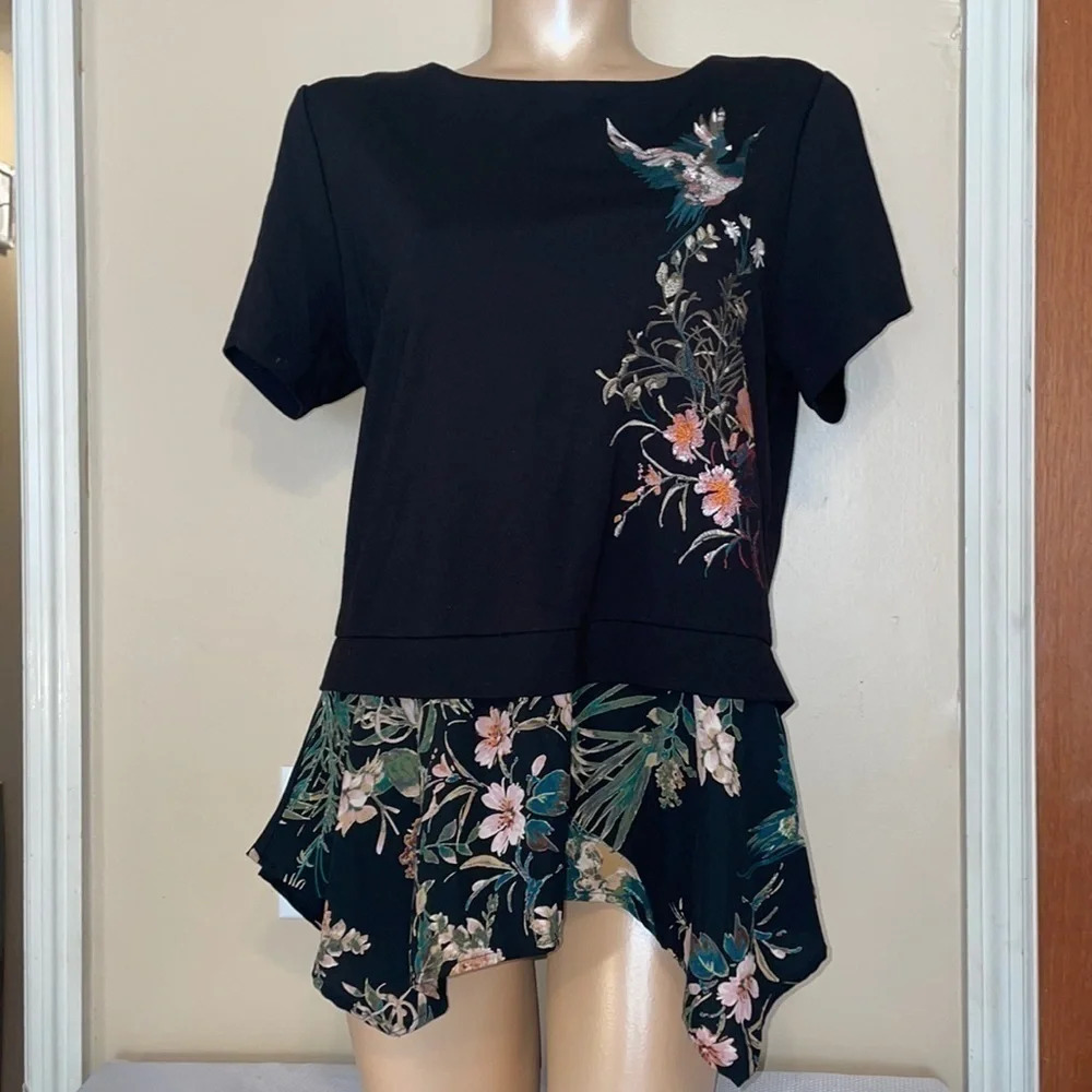 W5 women’s blouse large shirt black Asian peplum embroider bird shirt sleeve